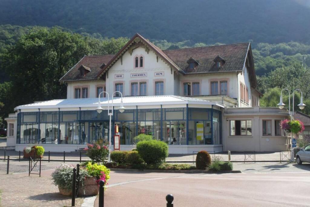 Zen Studio Les Thermes - Challes Centre - Parking 外观 照片